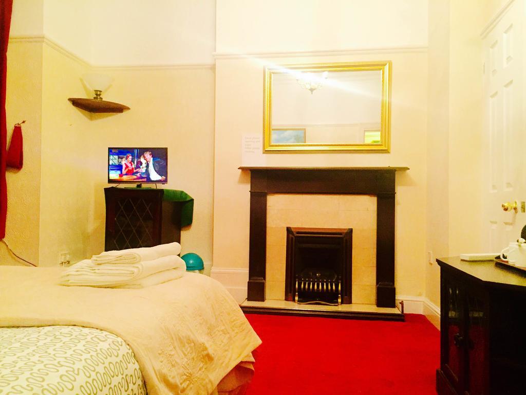 Southend Inn Hotel - Close To Beach, Train Station & Southend Airport חדר תמונה